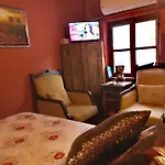 Demeter Rose Stonehouse Pansion * Antalya