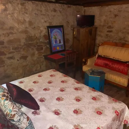 Pansiyon Demeter Rose Stonehouse Pansion Antalya