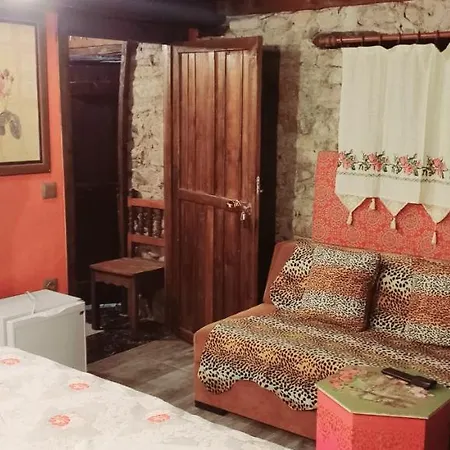 Demeter Rose Stonehouse Pansion Pansiyon Antalya