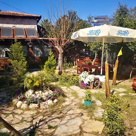Homestay Demeter Rose Stonehouse Pansion Antalya
