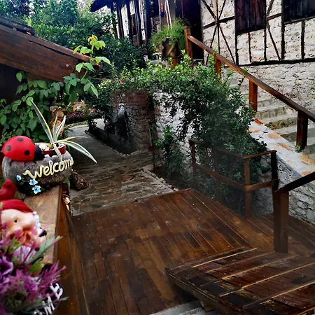 Demeter Rose Stonehouse Pansion Antalya