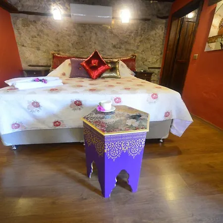 Demeter Rose Stonehouse Pansion * Antalya