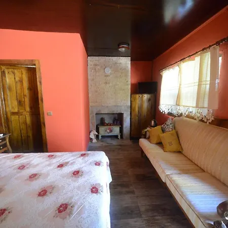 Demeter Rose Stonehouse Pansion Antalya