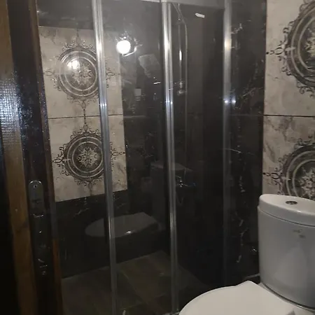 Demeter Rose Stonehouse Pansion