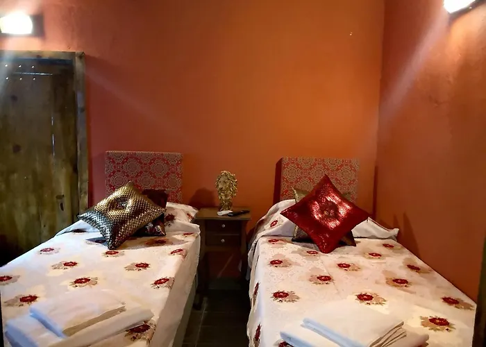 Demeter Rose Stonehouse Pansion Antalya