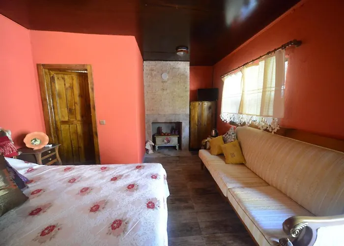 Demeter Rose Stonehouse Pansion Antalya