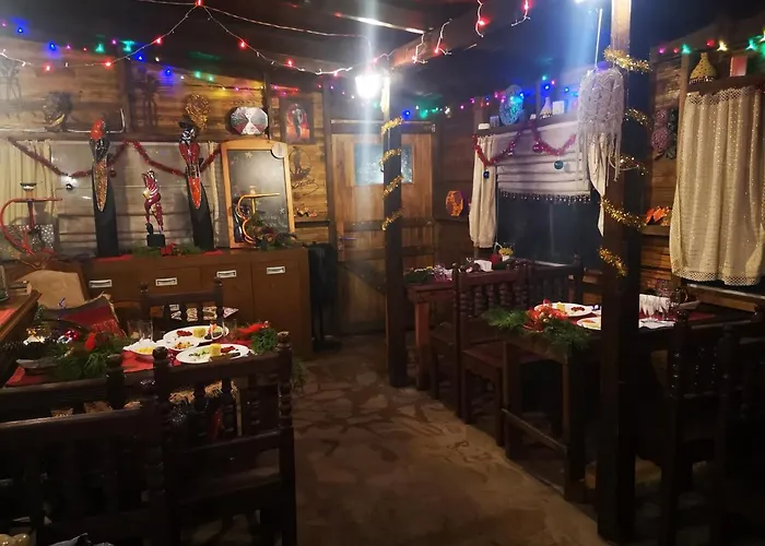 Demeter Rose Stonehouse Pansion Habitación en casa particular *