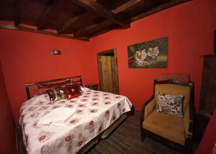 Demeter Rose Stonehouse Pansion Habitación en casa particular Antalya