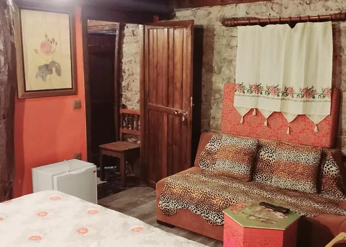 Demeter Rose Stonehouse Pansion Habitación en casa particular Antalya