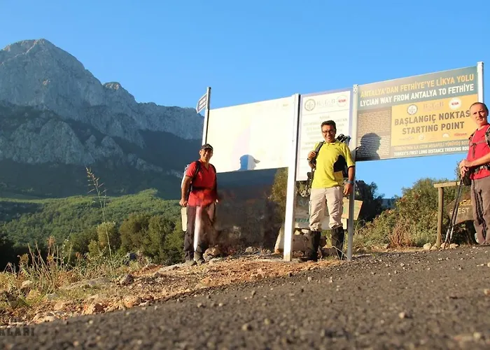 Demeter Rose Stonehouse Pansion Habitación en casa particular *