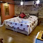 Homestay szállás Demeter Rose Stonehouse Pansion